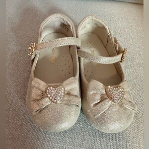 Dream Pairs toddler girl Gold dress shoes